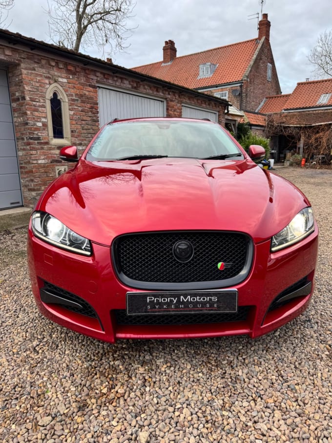 2014 Jaguar Xf