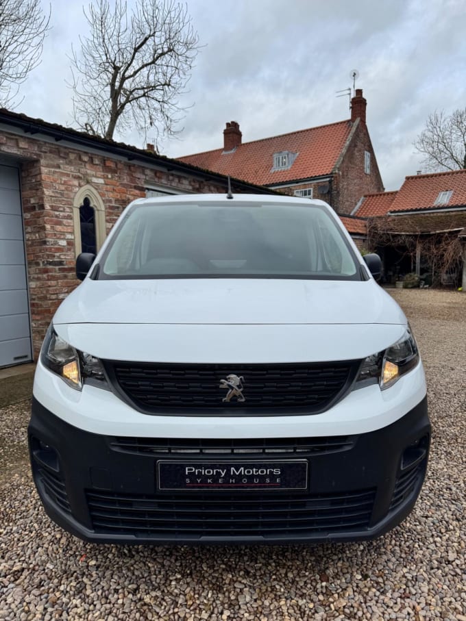 2020 Peugeot Partner