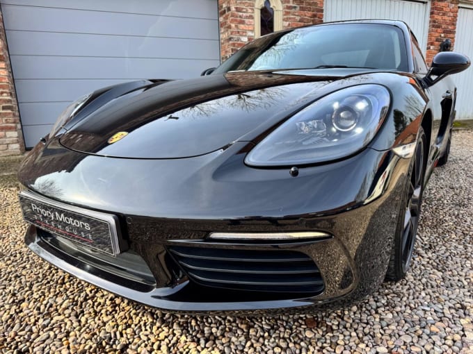 2019 Porsche 718