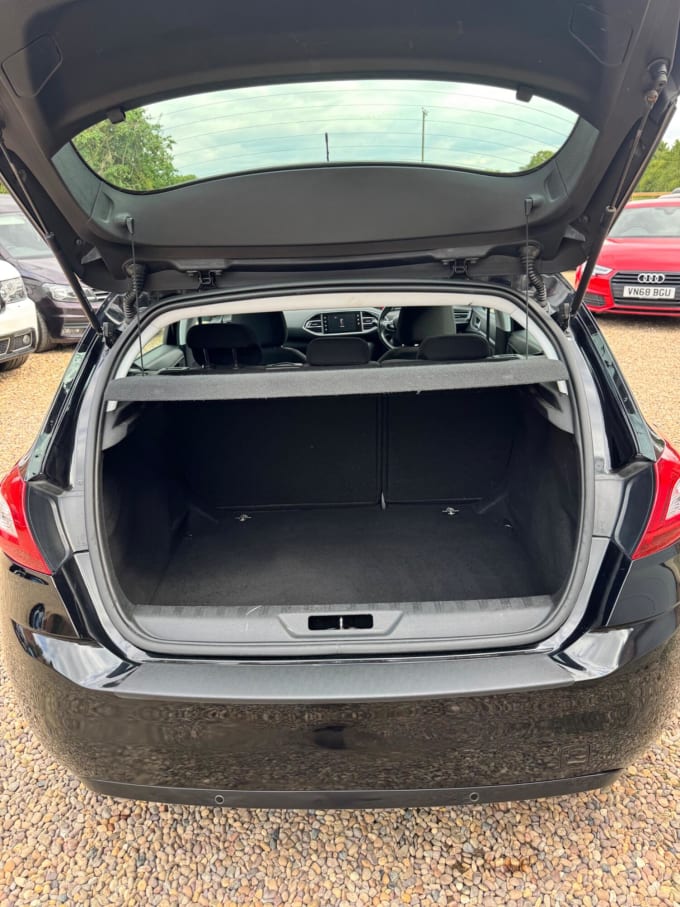 2015 Peugeot 308