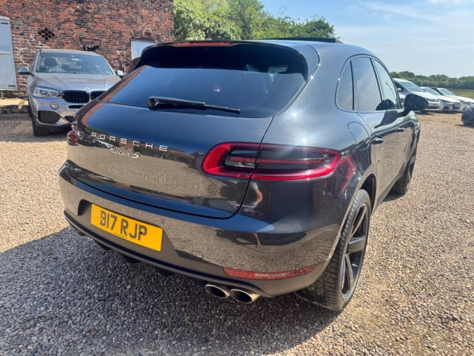 2017 Porsche Macan