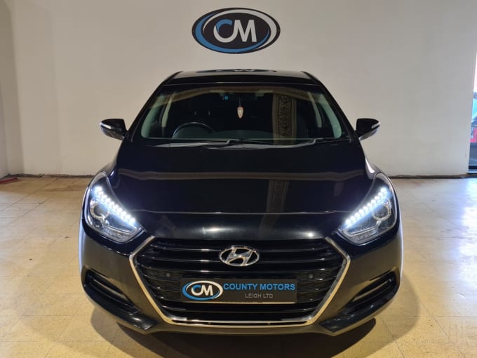 2025 Hyundai I40