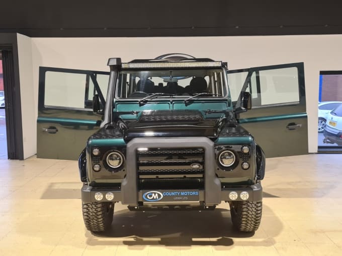 2025 Land Rover Defender