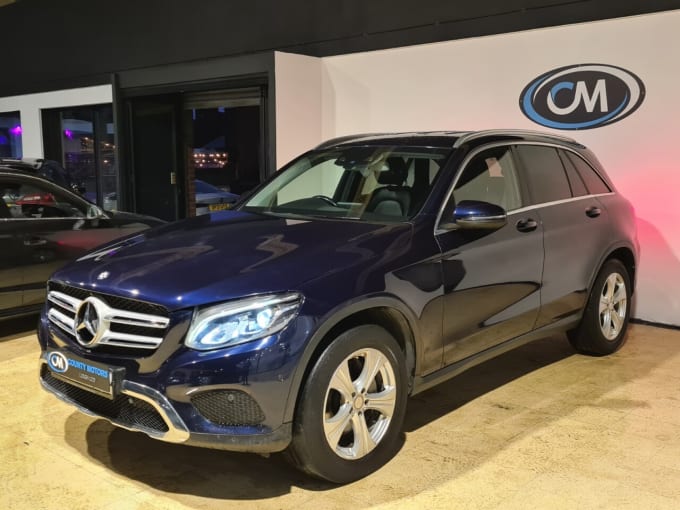 2025 Mercedes-benz Glc