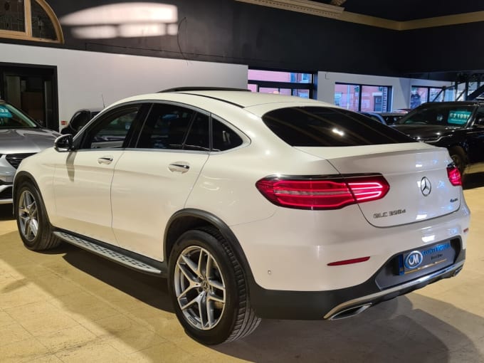 2025 Mercedes-benz Glc