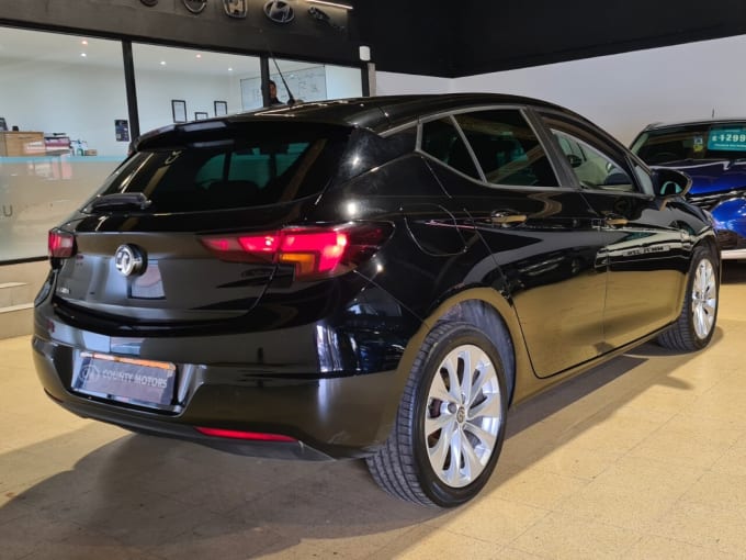 2025 Vauxhall Astra