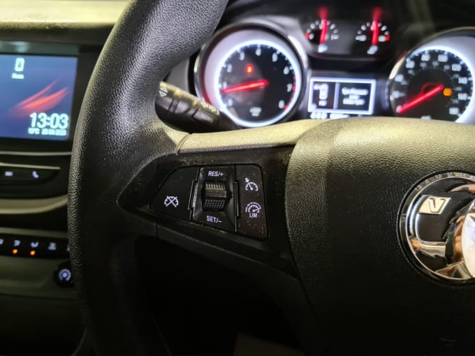 2025 Vauxhall Astra