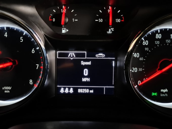 2025 Vauxhall Astra