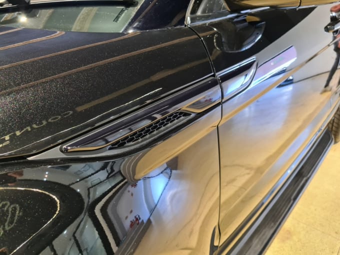 2025 Land Rover Range Rover Evoque