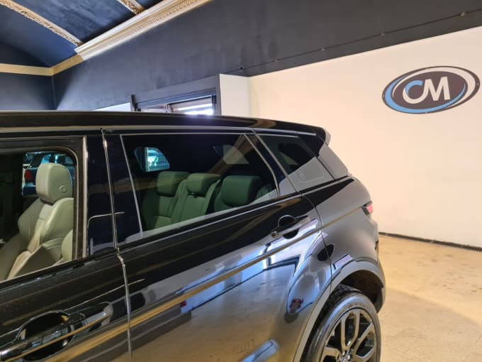 2025 Land Rover Range Rover Evoque