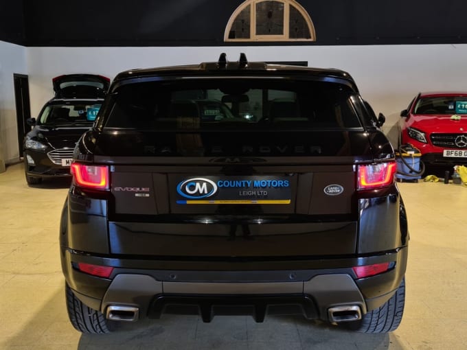 2025 Land Rover Range Rover Evoque