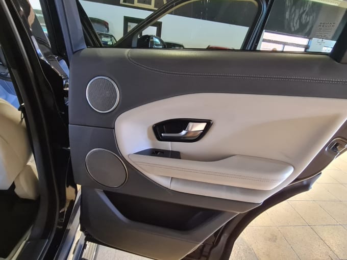 2025 Land Rover Range Rover Evoque