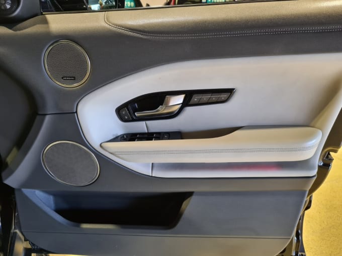 2025 Land Rover Range Rover Evoque