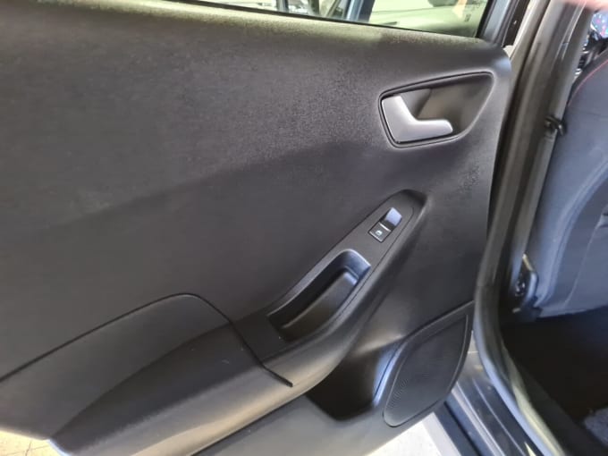 2025 Ford Fiesta