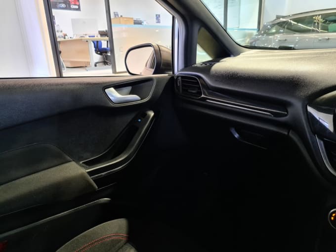 2025 Ford Fiesta