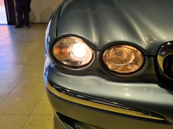 2001 Jaguar X-type