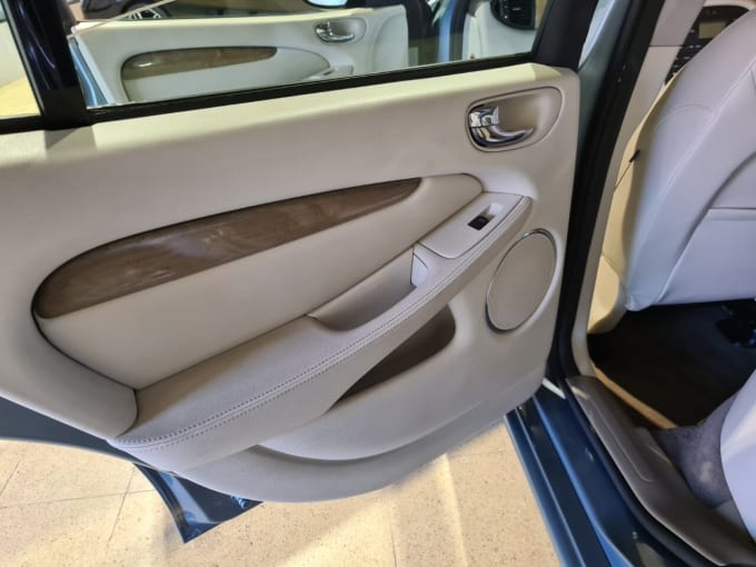 2001 Jaguar X-type