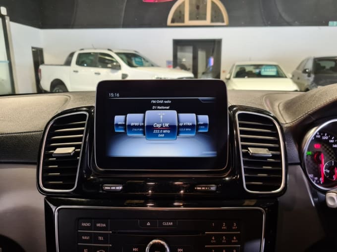 2025 Mercedes-benz Gle