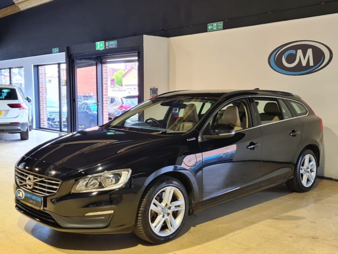 2025 Volvo V60