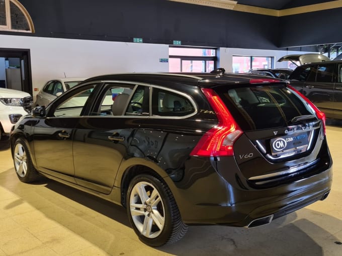 2025 Volvo V60