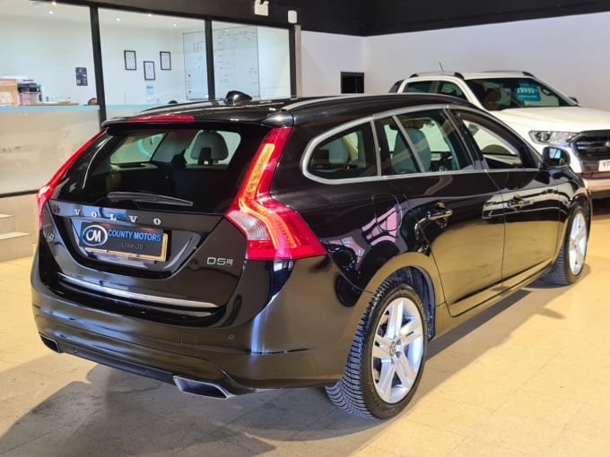 2025 Volvo V60