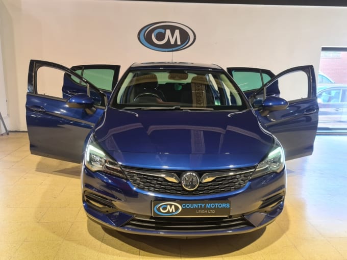 2025 Vauxhall Astra