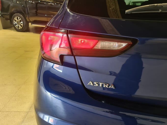 2025 Vauxhall Astra