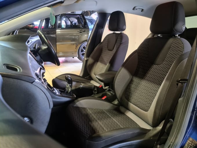 2025 Vauxhall Astra