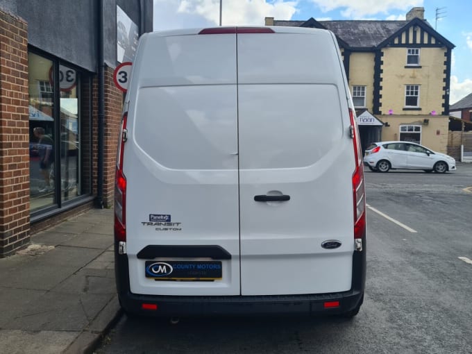 2025 Ford Transit Custom