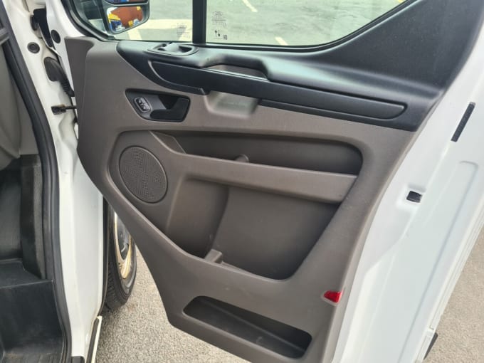 2025 Ford Transit Custom