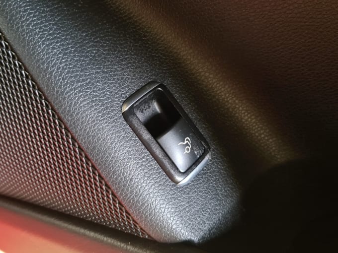 2025 Mercedes-benz Cla