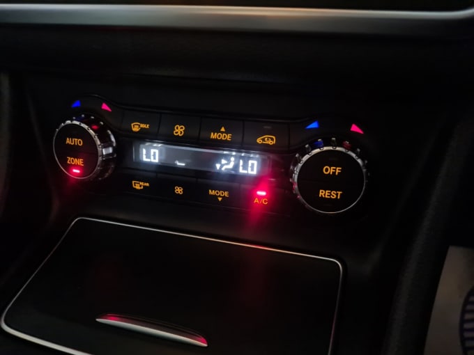 2025 Mercedes-benz Cla