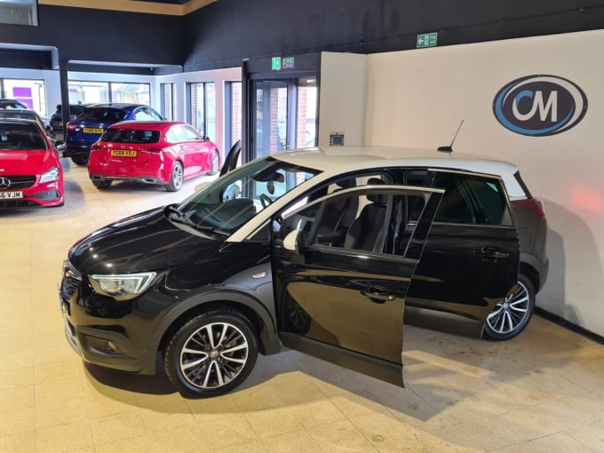 2025 Vauxhall Crossland X