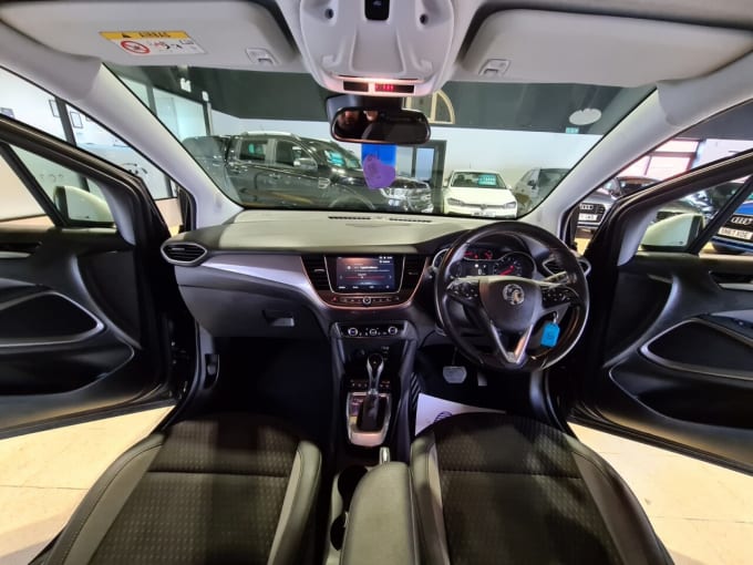 2025 Vauxhall Crossland X