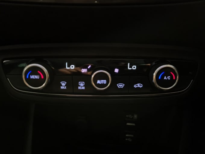 2025 Vauxhall Crossland X