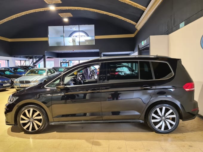 2025 Volkswagen Touran