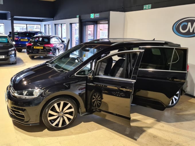 2025 Volkswagen Touran