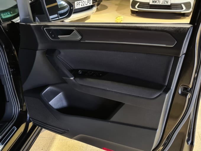2025 Volkswagen Touran