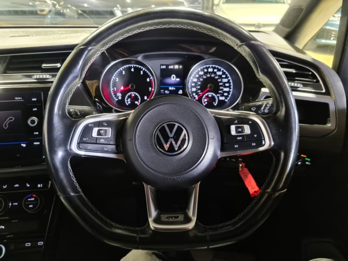 2025 Volkswagen Touran