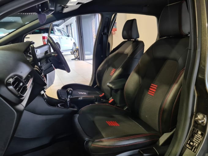 2025 Ford Fiesta