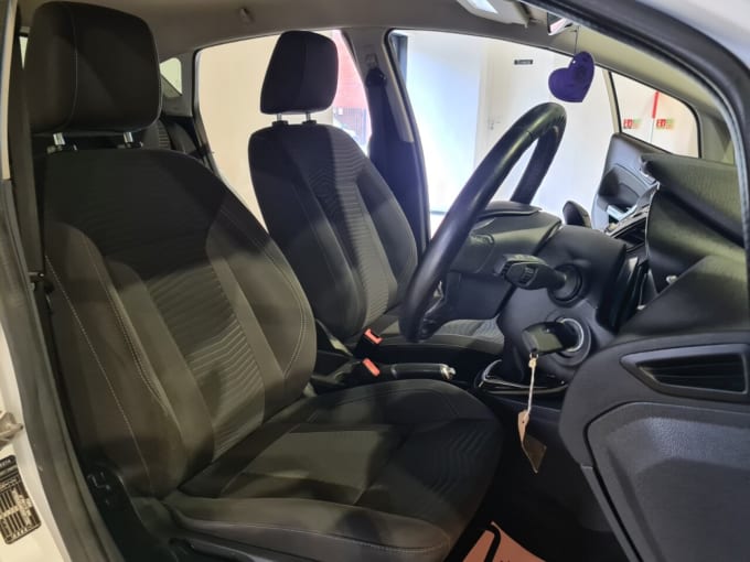 2025 Ford Fiesta