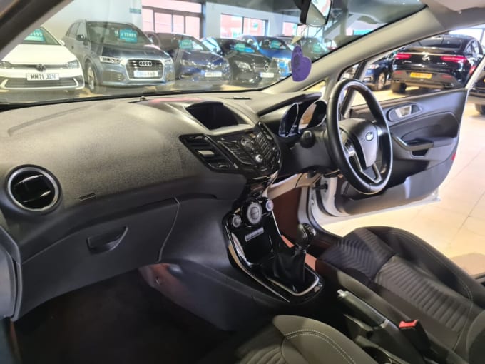 2025 Ford Fiesta