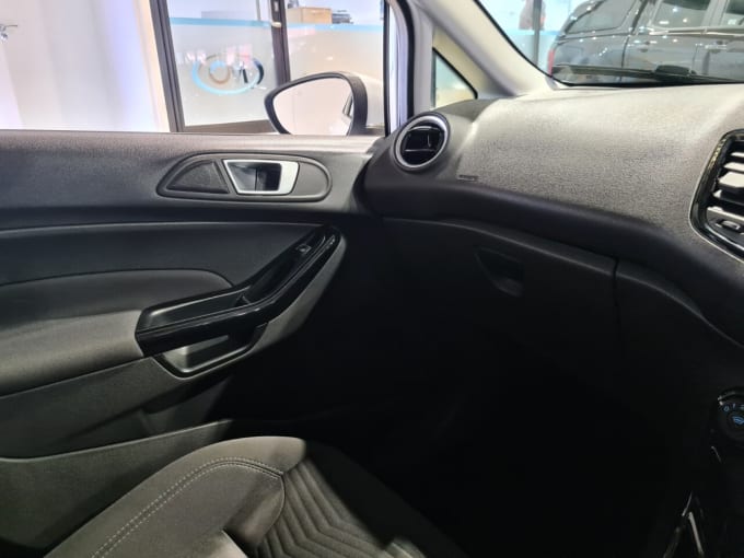 2025 Ford Fiesta