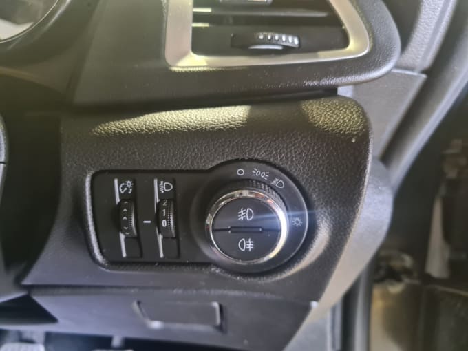 2025 Vauxhall Astra