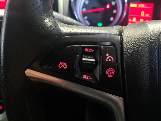 2025 Vauxhall Astra