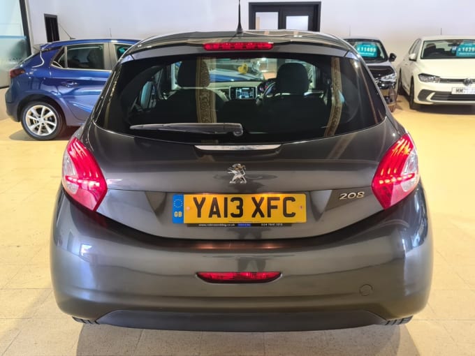 2025 Peugeot 208