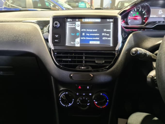 2025 Peugeot 208