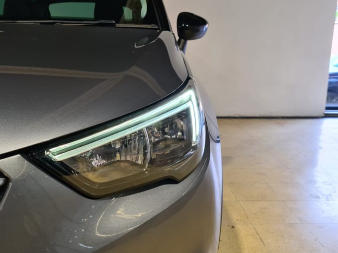 2025 Vauxhall Crossland X