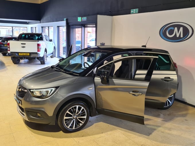 2025 Vauxhall Crossland X