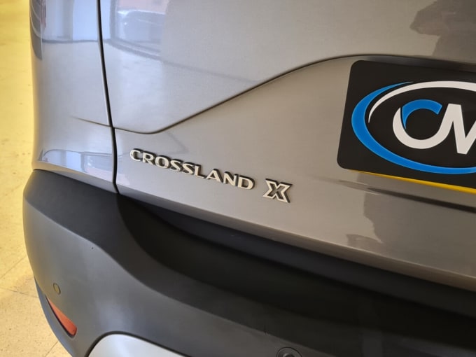 2025 Vauxhall Crossland X